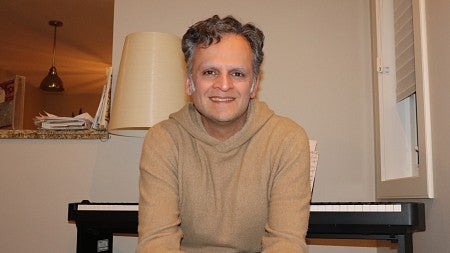 Arafaat Valiani